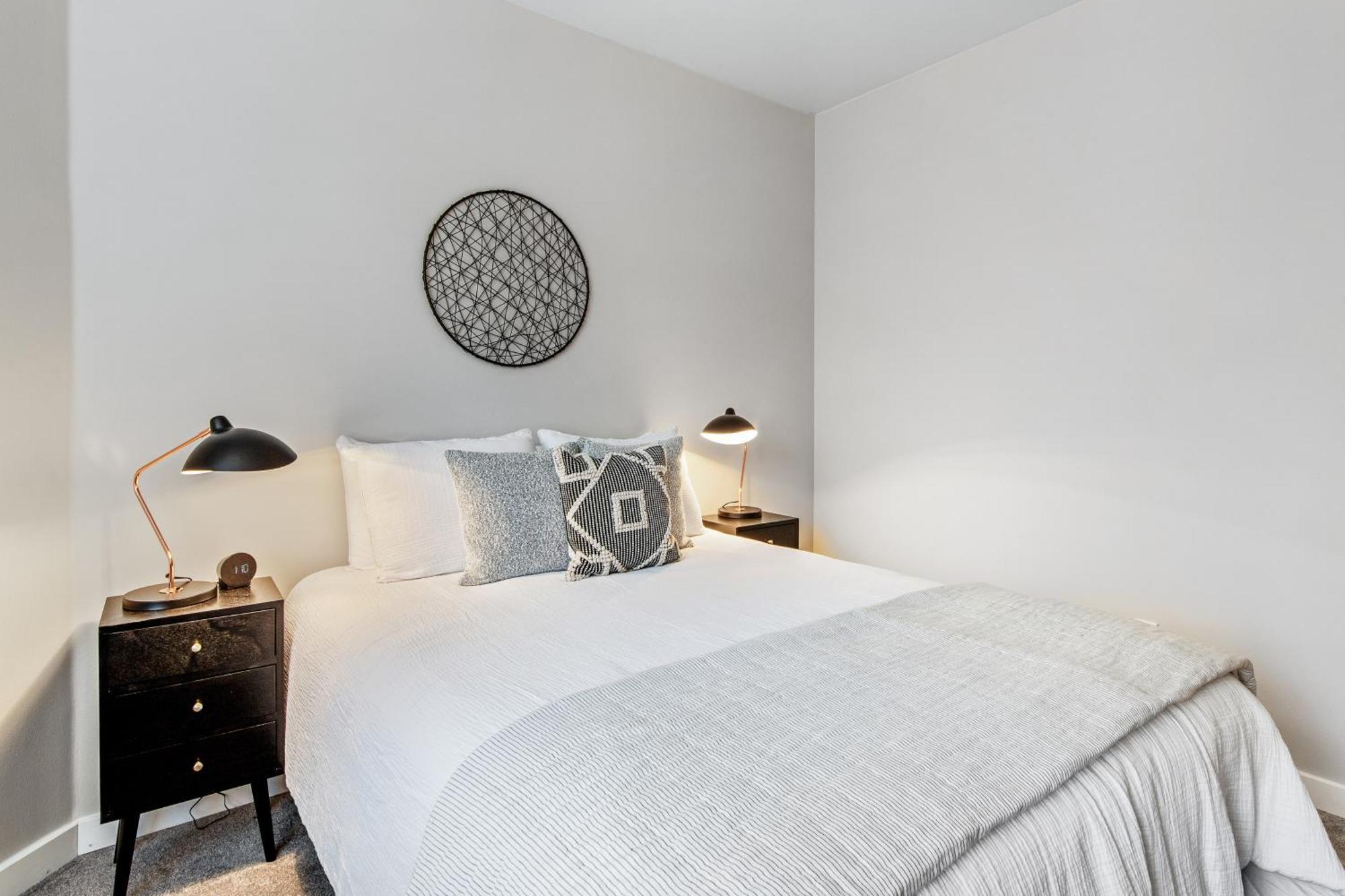 Апартаменты Belltown Court III Сиэтл Номер фото